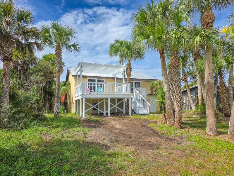 6 bedroom Single Family Residence at 1512 S Central Avenue, Fuquay Sub, Flagler Beach — photo 2