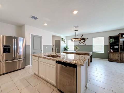 182 Amberwood Way, Umatilla FL - photo 11 of 50