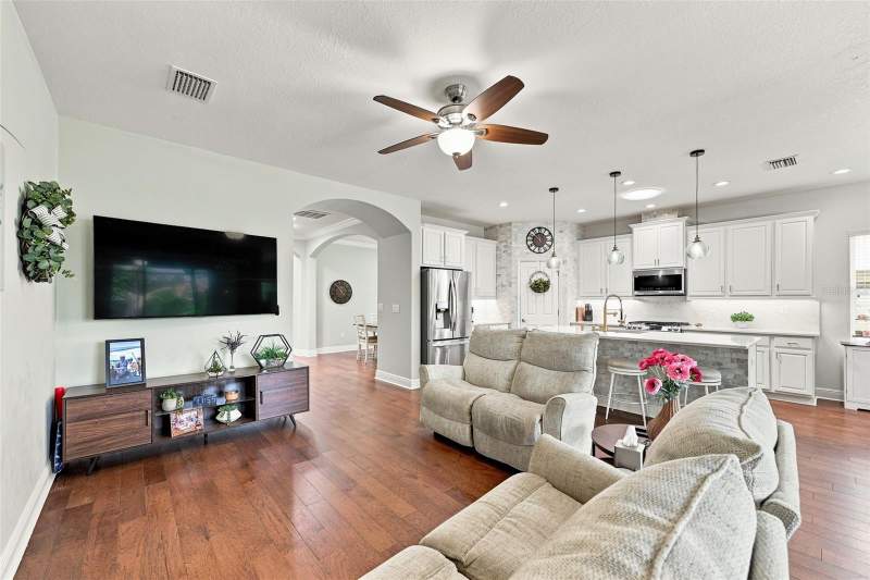 4 bedroom Single Family Residence at 6517 Nestall Court, Waterset Ph 2A, Apollo Beach — photo 5
