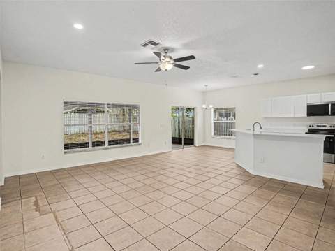8857 Palisades Beach Avenue, Orlando FL - photo 6 of 26
