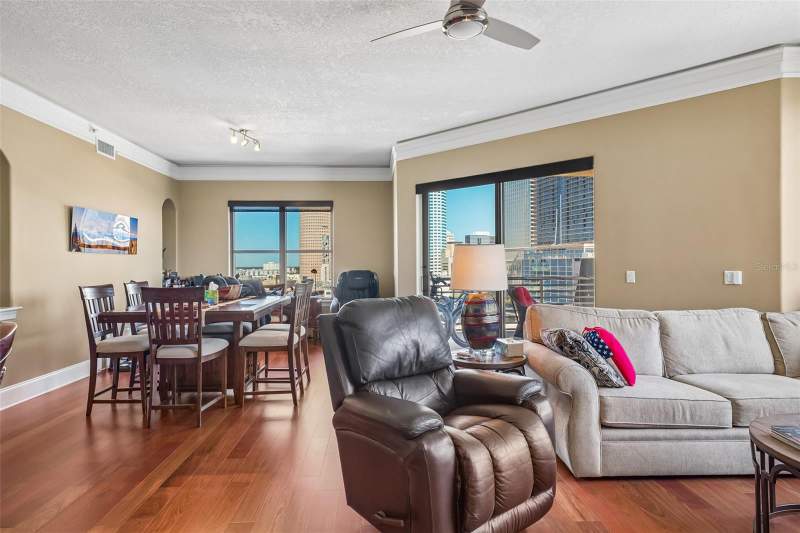 2 bedroom Condominium at 275 Bayshore Boulevard #1204, The Parkside Of One Bayshore, Tampa — photo 4