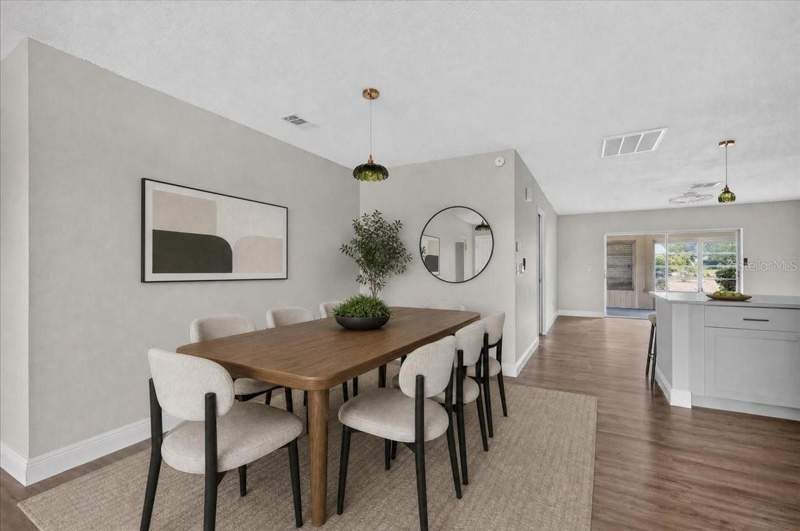2 bedroom Single Family Residence at 1201 Wild Feather Lane, Sun City Center Unit 45 1st Ad, Sun City Center — photo 5