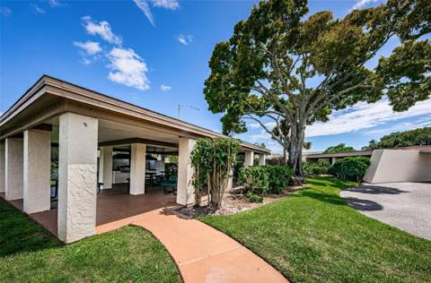 5501 80th Street #405, St Petersburg FL - photo 24 of 48