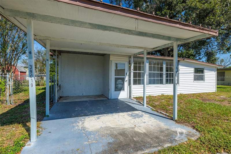 2 bedroom Single Family Residence at 39019 Heath Drive, Zephyrhills Colony Co, Zephyrhills — photo 3
