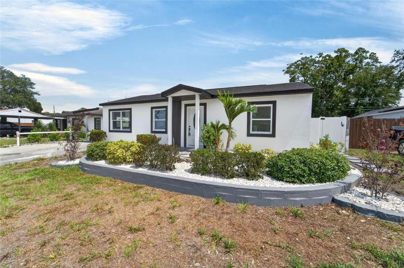 3 bedroom Single Family Residence at 4711 W Lawn Avenue, Anita Sub, Tampa — photo 5