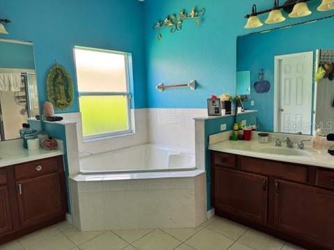 3830 Golden Feather Way, Kissimmee FL - photo 11 of 16