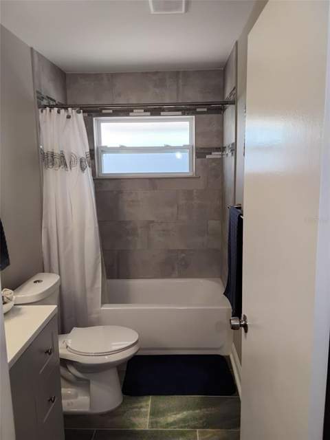 702 Cypress Place, Sun City Center FL - photo 19 of 45