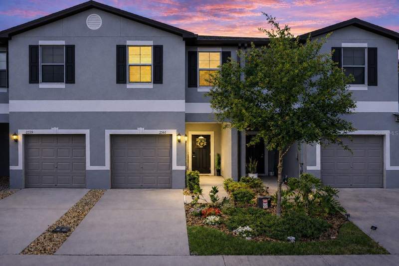 3 bedroom Townhouse at 2561 CHARLAN COURT, TOWNES/DARLINGTON, HOLIDAY — photo 1