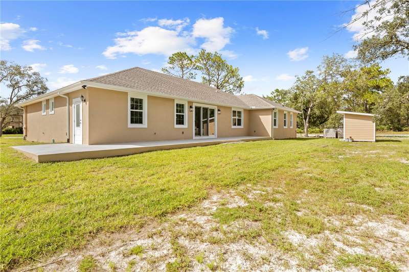 4 bedroom Single Family Residence at 18130 Parrot Road, Royal Highlands, Weeki Wachee — photo 5