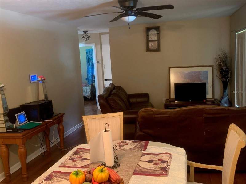 3 bedroom Single Family Residence at 1406 Pembrook Drive, Leesburg Sherwood Highlands, Leesburg — photo 4