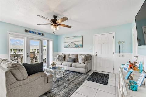 5116 Beach Drive #D, St Petersburg FL - photo 7 of 89