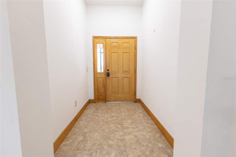 3 bedroom Single Family Residence at 6014 W SR 44, Lake Panasoffkee, Lake Panasoffkee — photo 5