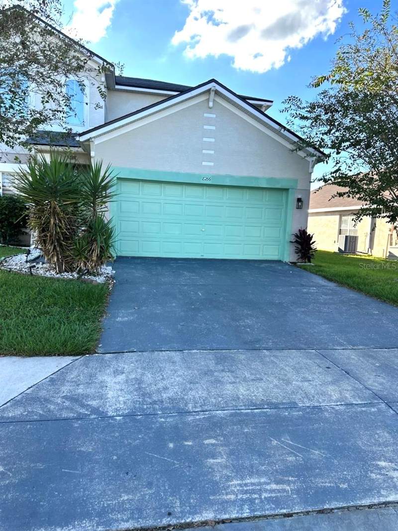 4 bedroom Single Family Residence at 8266 Peak Avenue, High Pointe North, Lakeland — photo 2