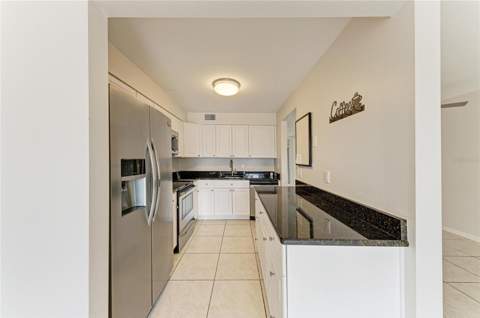 7304 W Country Club Drive #115, Sarasota FL - photo 13 of 53