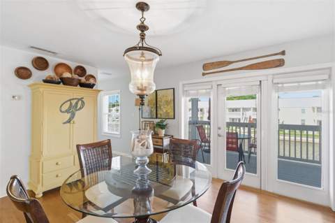 5005 Coquina Key Drive #E, St Petersburg FL - photo 15 of 50