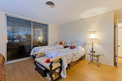 1036 North Shore Drive #1, St Petersburg FL - photo 15 of 38