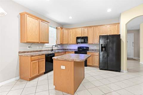 699 Winthrop Drive, Spring Hill FL - photo 15 of 47