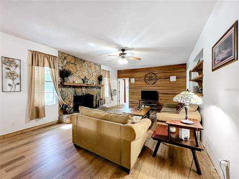 1338 Saint Nicholas Avenue, Christmas FL - photo 17 of 47