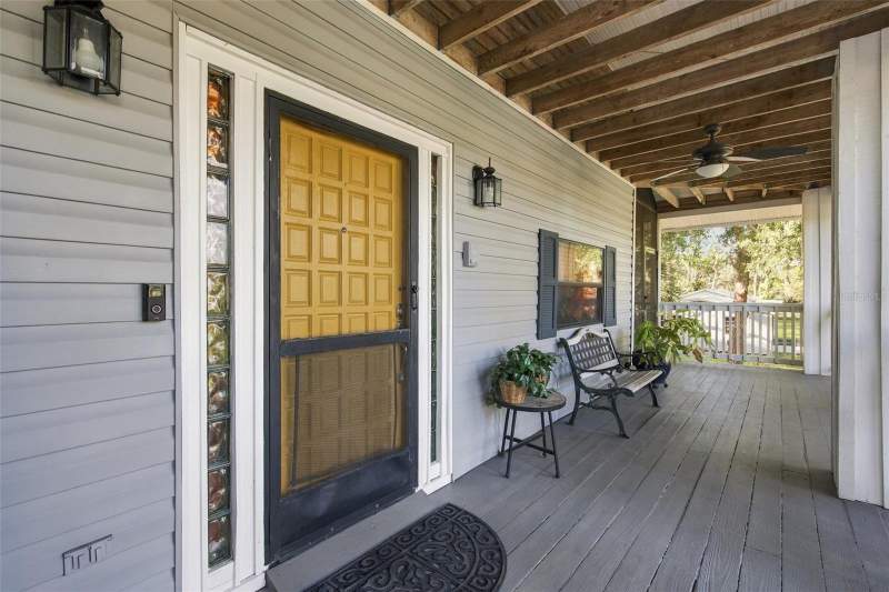 2 bedroom Single Family Residence at 14317 Guava Street, Mak Osburns Sub, Hudson — photo 5