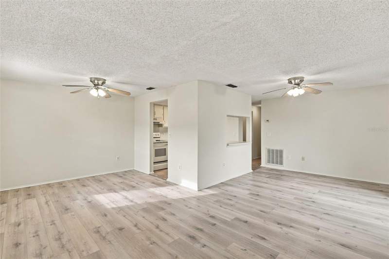 2 bedroom Condominium at 4022 Beaver Lane #1000H, Cedarwoods Ph 08, Port Charlotte — photo 5