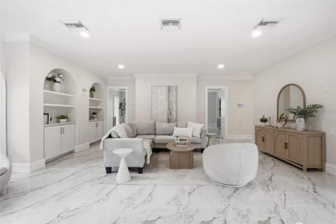 190 Bosphorous Avenue, Tampa FL - photo 11 of 84