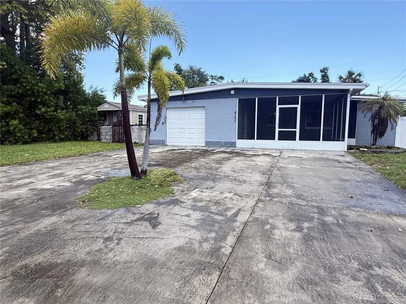3 bedroom Half Duplex at 5171 98th Avenue, Skyview Terrace, Pinellas Park — photo 2