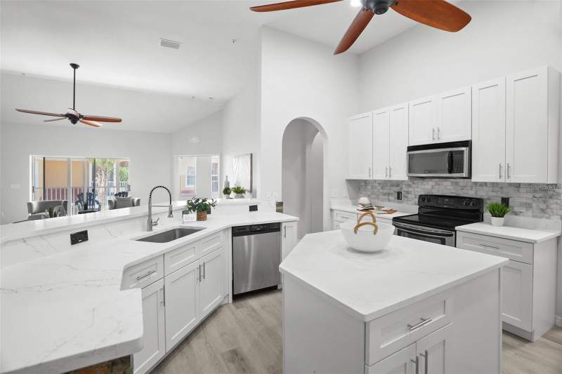 3 bedroom Condominium at 21019 Sunpoint Way Way ##201, Terraces At Paradise Lakes Condo, Lutz — photo 5