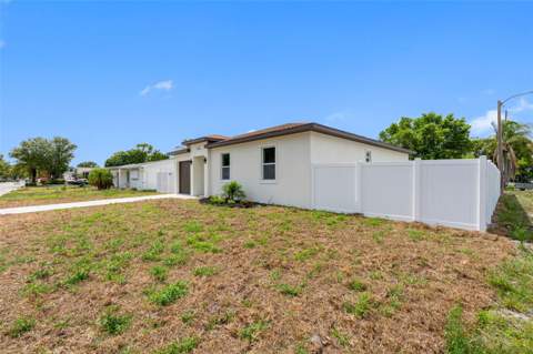 7141 Ivanhoe Drive, Port Richey FL - photo 7 of 43