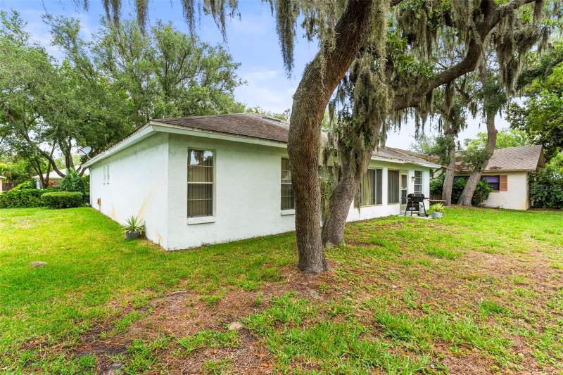 2 bedroom Single Family Residence at 3550 OAK LAKE DRIVE, HIGHLAND LAKES UNIT EIGHTEEN, PALM HARBOR — photo 5