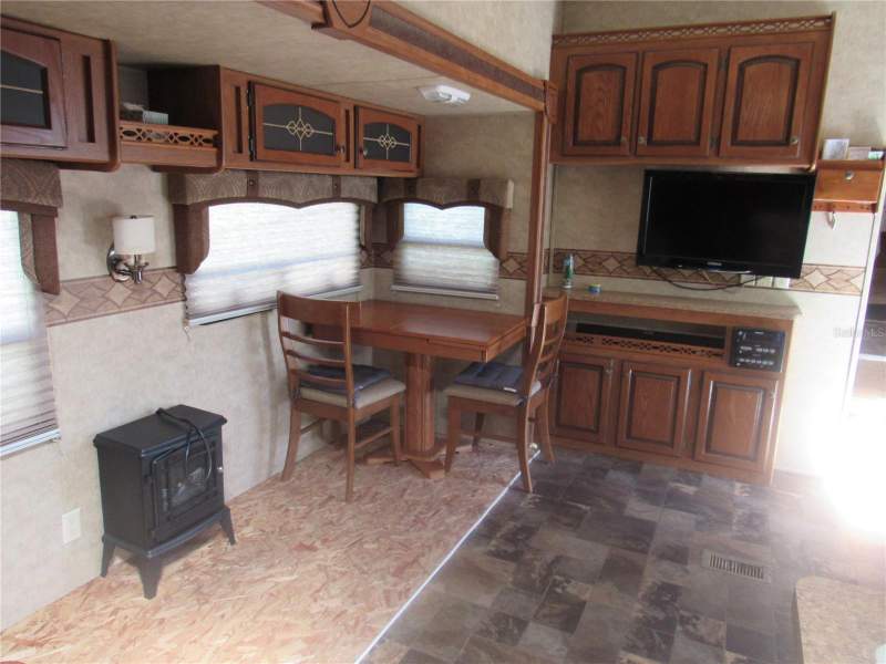 3 bedroom Manufactured Home at 1950 SE 185th Terrace, Mil Dam, Silver Springs — photo 5