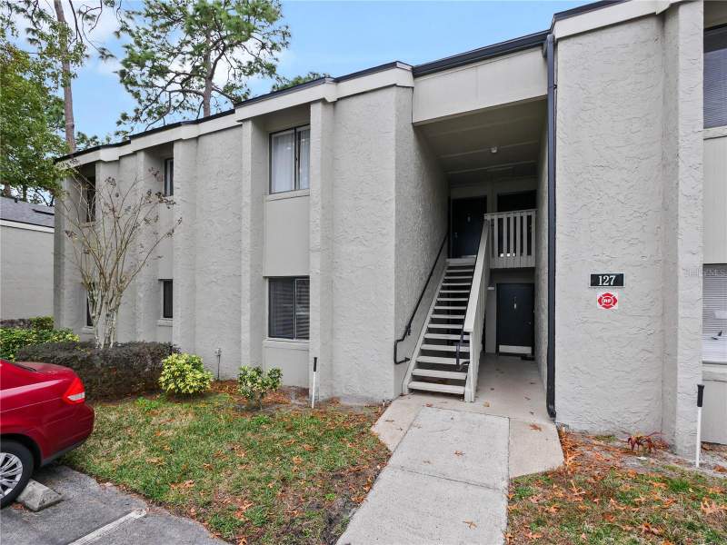 127 SPRINGWOOD CIRCLE #A