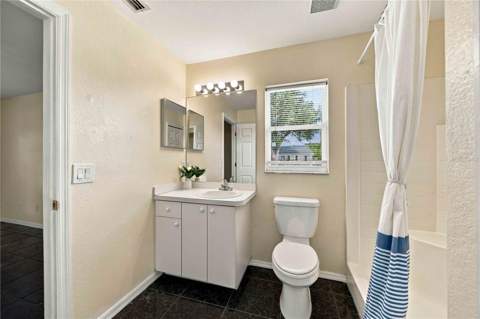 7075 Coventry Terrace, Englewood FL - photo 22 of 52