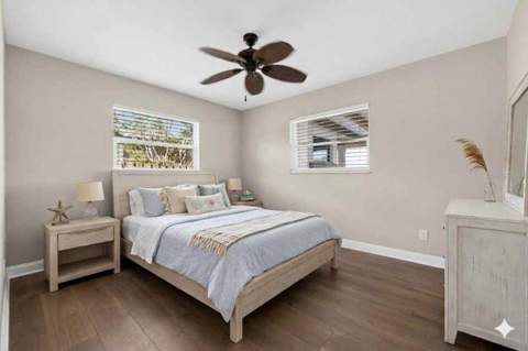 4200 Beach Drive, St Petersburg FL - photo 15 of 22
