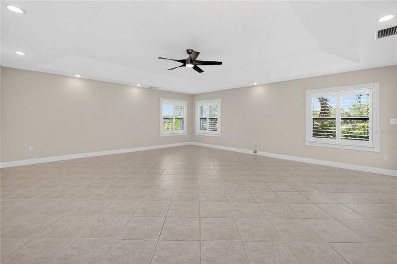 3 bedroom Single Family Residence at 14494 Lillian Circle, Port Charlotte Sec 87, Port Charlotte — photo 4