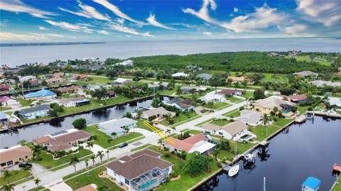 234 Fields Terrace, Port Charlotte FL - photo 9 of 94