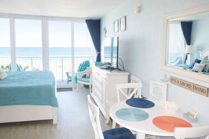 1 bedroom Condo - Hotel at 9980 Gulf Boulevard #318, Island Inn Condo, Treasure Island — photo 5