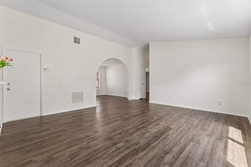 3 bedroom Single Family Residence at 196 Burnsed Place, Canterbury Cove, Oviedo — photo 3