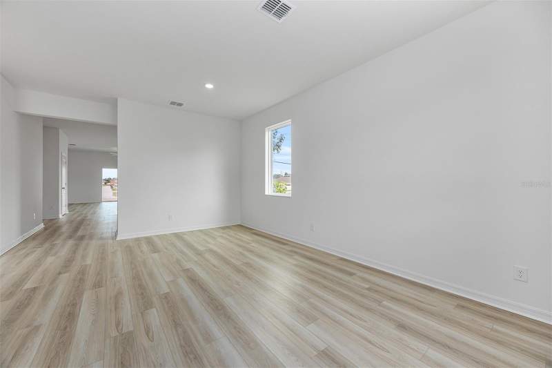 4 bedroom Single Family Residence at 247 Big Sioux Drive, Poinciana Neighborhood 6 Village 7, Poinciana — photo 5