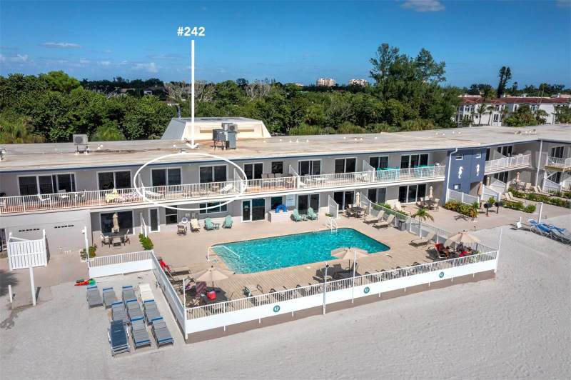 1 bedroom Condominium at 3453 Gulf Of Mexico Drive #242, Sea Horse Beach Resort, Longboat Key — photo 2