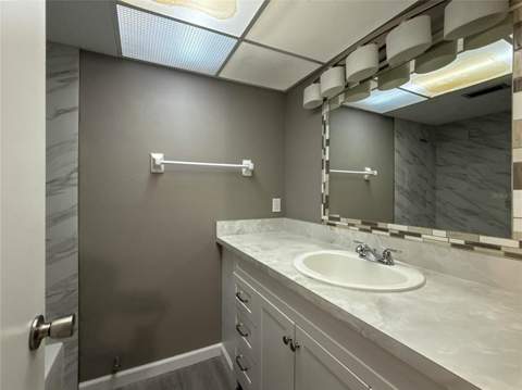 22333 Edgewater Drive #B1, Port Charlotte FL - photo 7 of 25