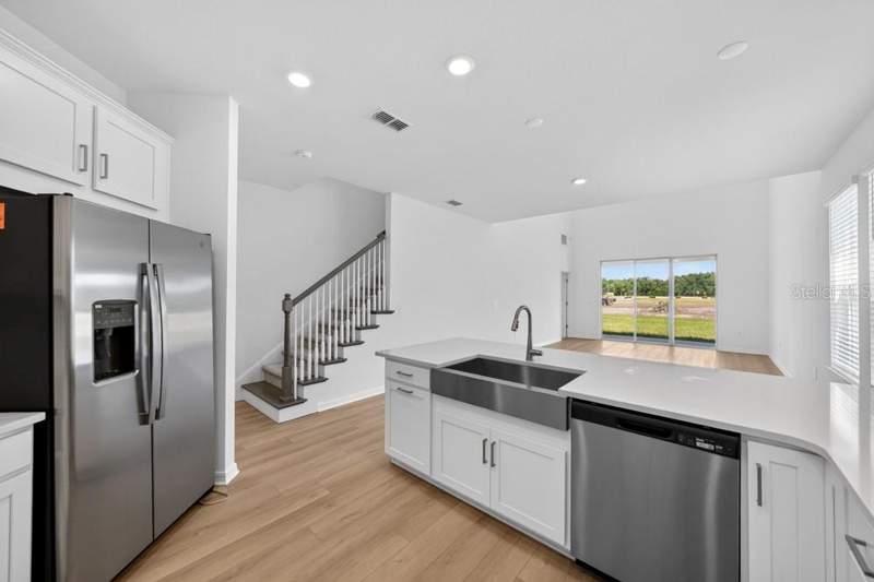 4 bedroom Single Family Residence at 5801 Portico Place, Westview, Kissimmee — photo 4
