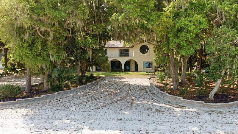 4 bedroom Single Family Residence at 12621 SE Sunset Harbor Road, Weirsdale, Weirsdale — photo 5
