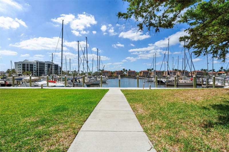 3 bedroom Condominium at 2060 Matecumbe Key Road #2106, Harbor Towers At Burnt Store, Punta Gorda — photo 5