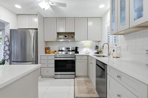 3978 Overlook Bend Terrace #25, Sarasota FL - photo 19 of 54