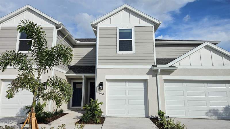 2 bedroom Townhouse at 19908 MADERA CIRCLE, MADERA AT WELLEN PARK, VENICE — photo 1