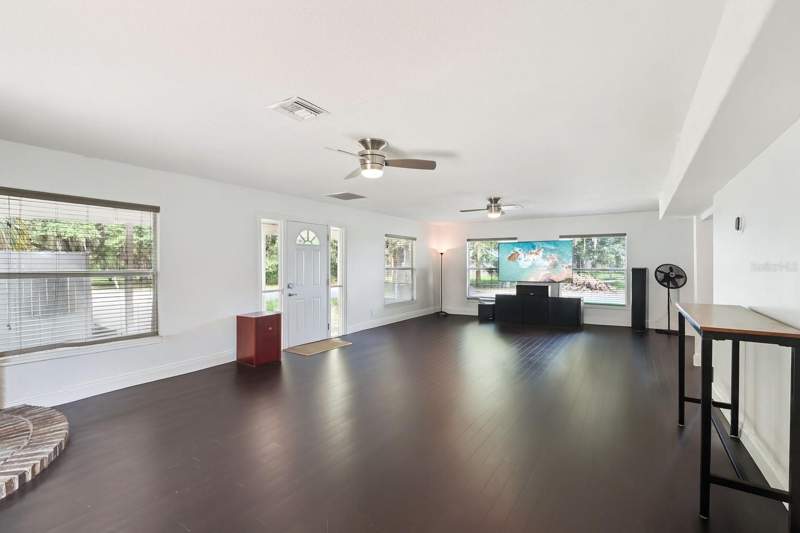 3 bedroom Single Family Residence at 7247 Treasure Island Road, Treasure Island Shores, Leesburg — photo 4