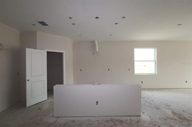 5 bedroom Single Family Residence at 6855 Yellow Warbler Bend, Bay Lake Farms At St Cloud, St Cloud — photo 5