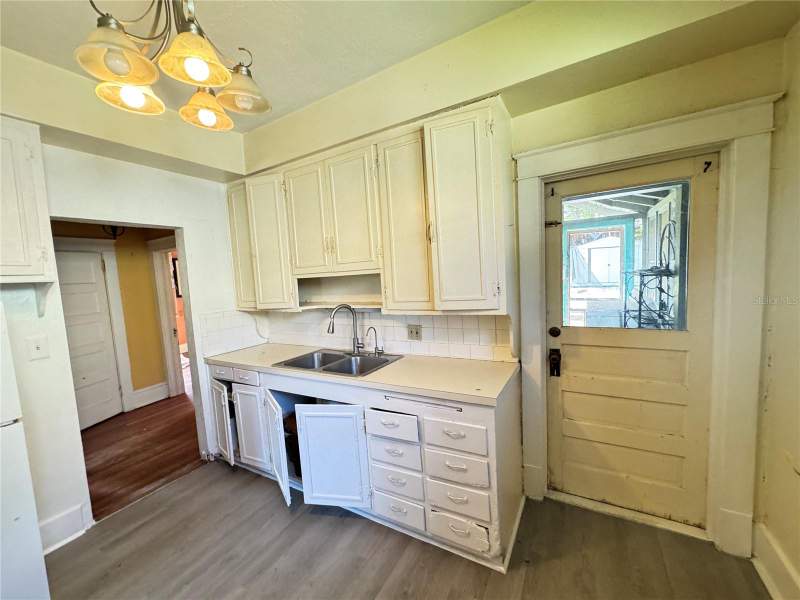 2 bedroom Single Family Residence at 1434 SE Silver Springs Place, Lynnwood Park, Ocala — photo 5
