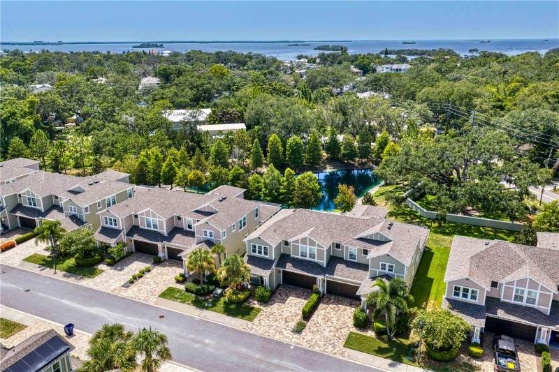 3 bedroom Townhouse at 602 Ozona Village Drive, Ozona Village Of Palm Harbor, Palm Harbor — photo 4