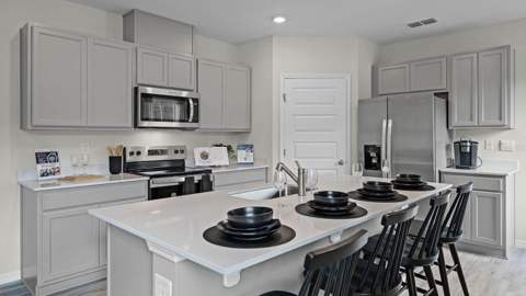 4053 Giorgio Drive, Winter Haven FL - photo 6 of 29